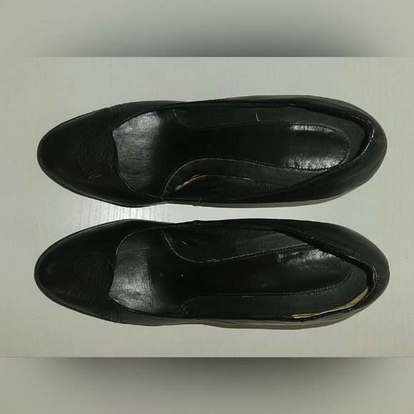 Vintage Black Women's Heels - Picture 4 of 5